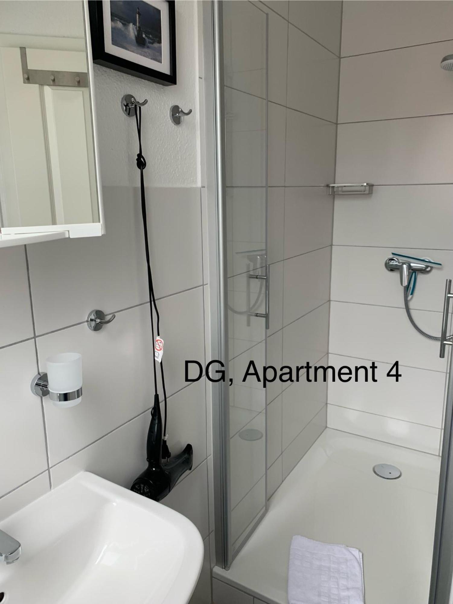 Eschen'S Blick Apartment เอาริคช์ ภายนอก รูปภาพ