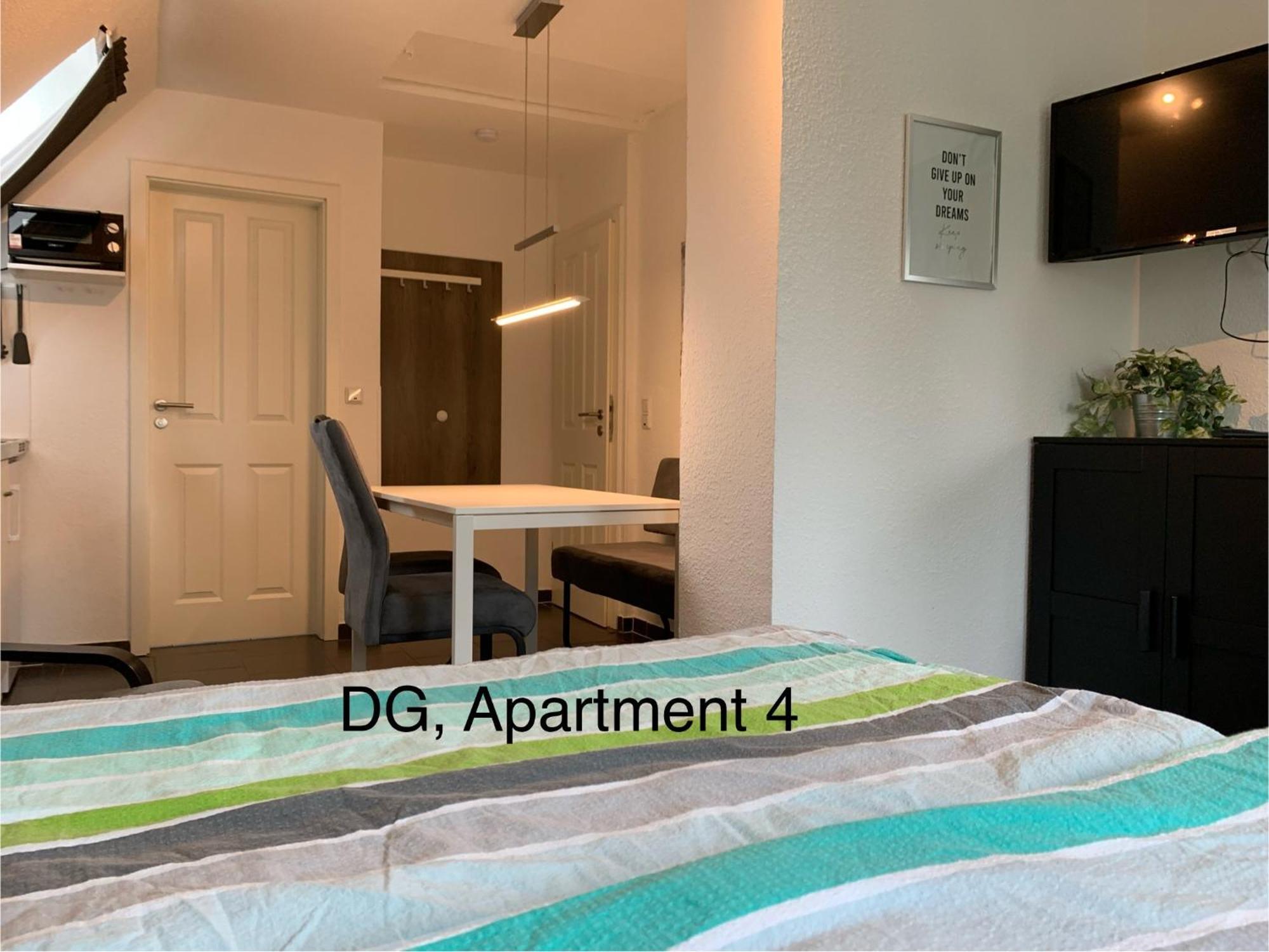 Eschen'S Blick Apartment เอาริคช์ ภายนอก รูปภาพ