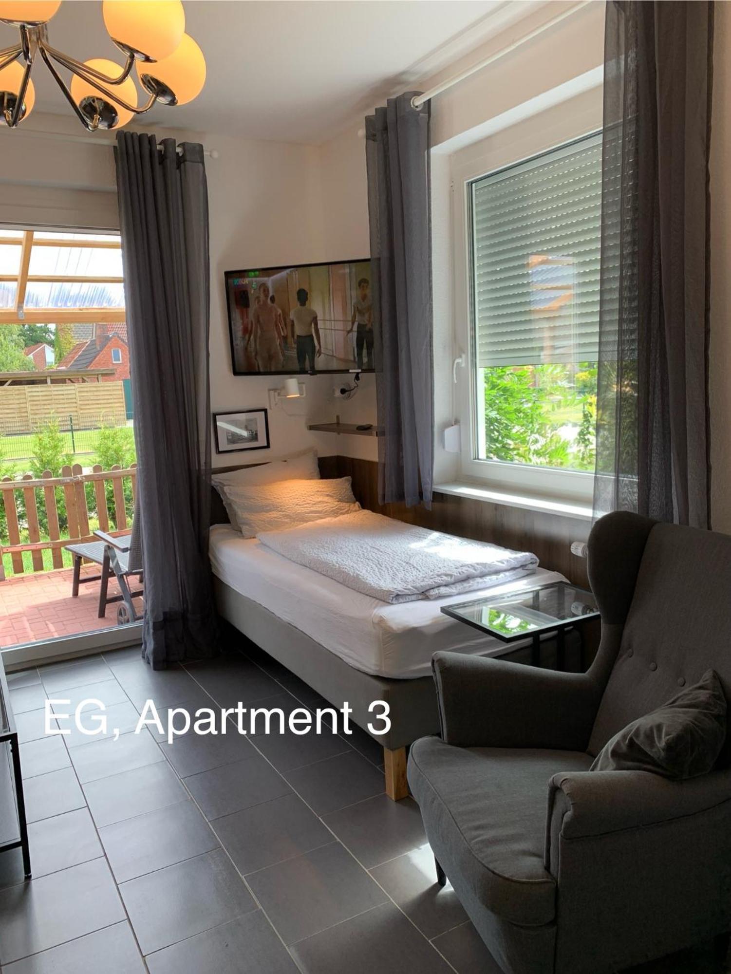 Eschen'S Blick Apartment เอาริคช์ ภายนอก รูปภาพ