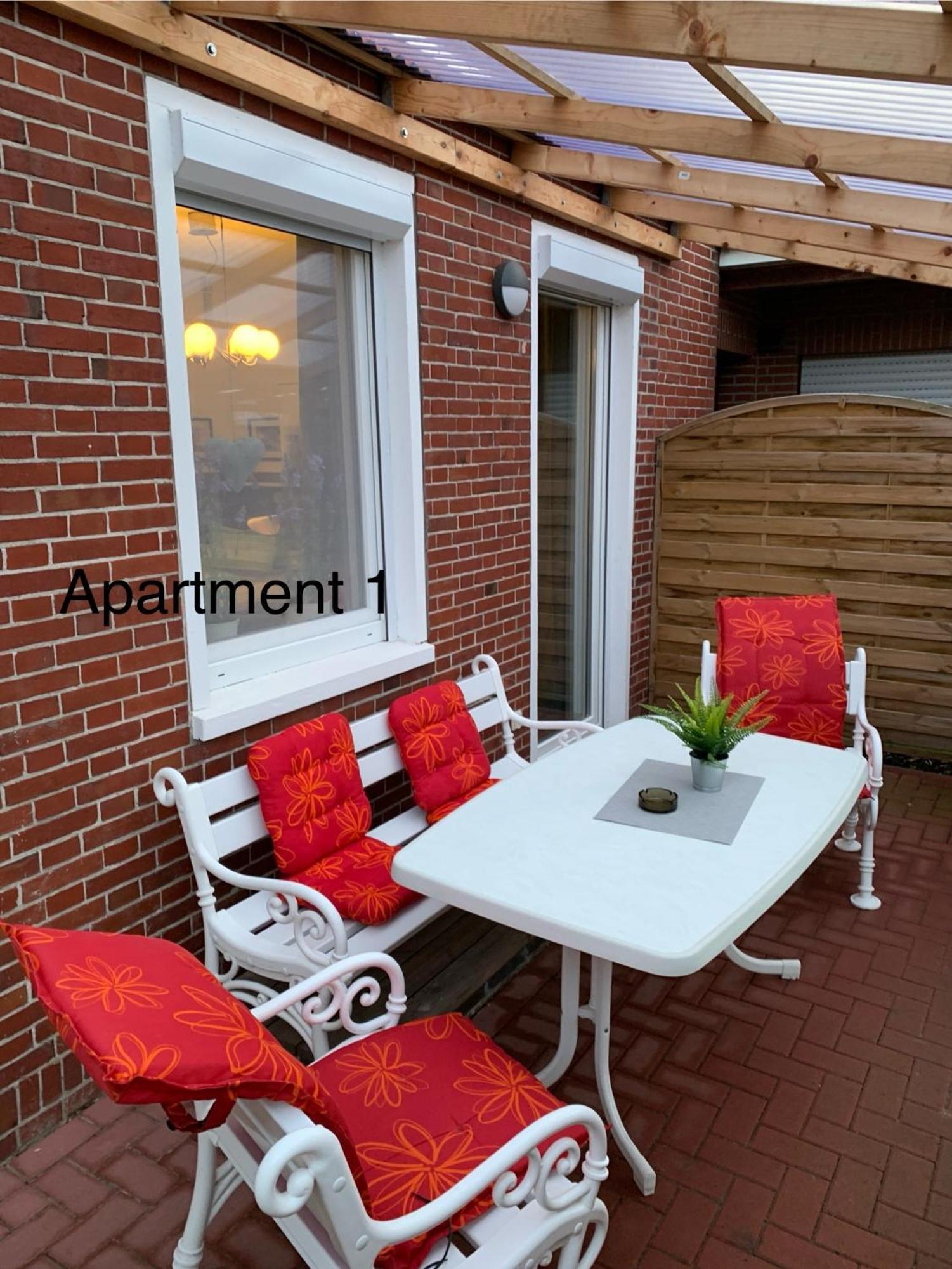 Eschen'S Blick Apartment เอาริคช์ ภายนอก รูปภาพ